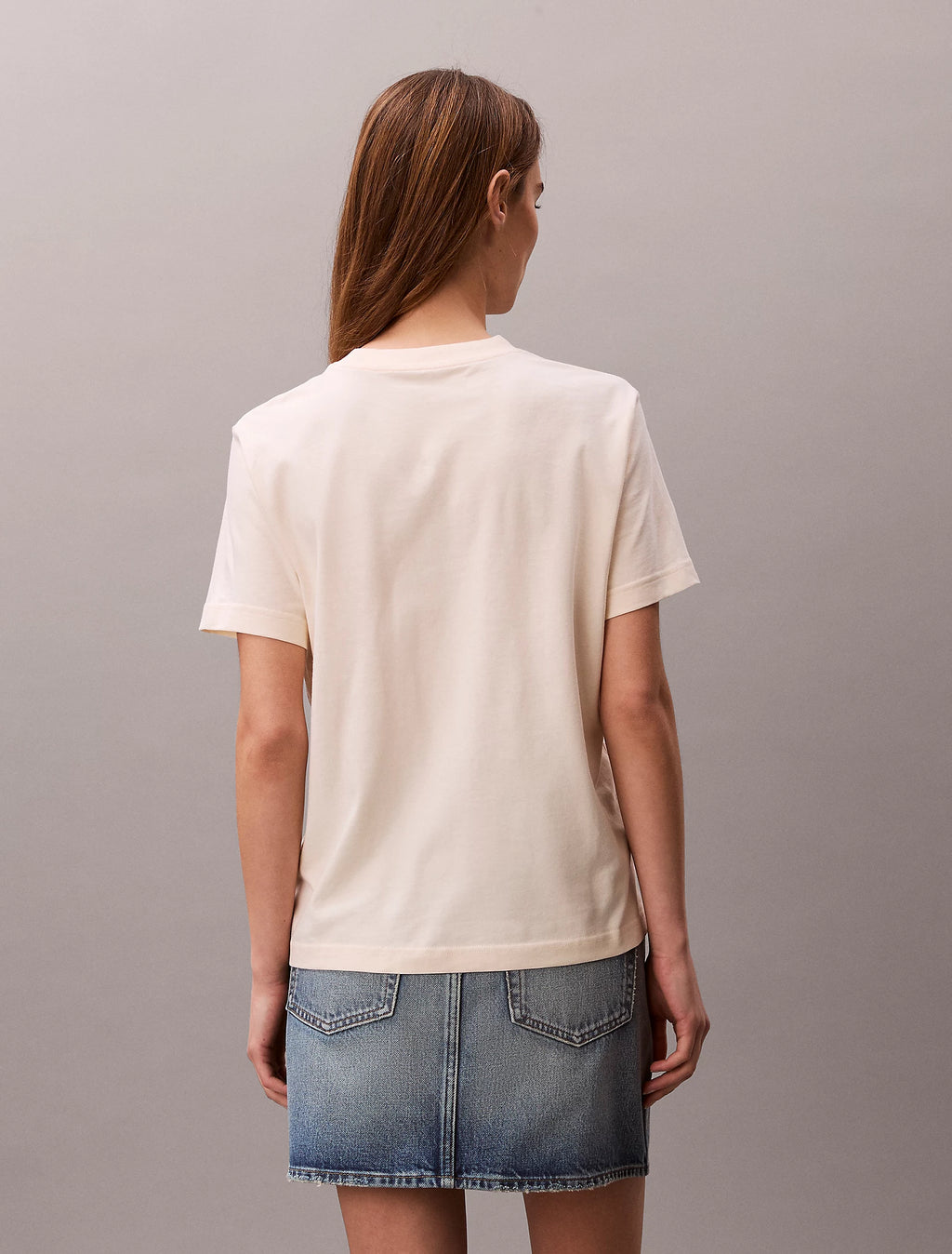 T-shirt con monogramma logo