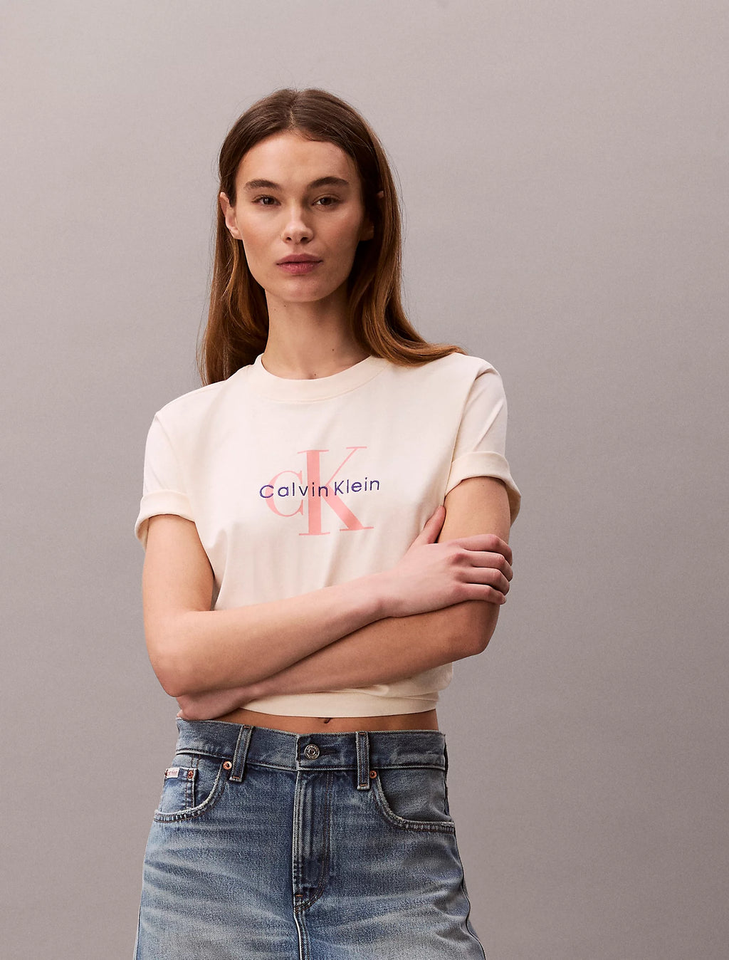 T-shirt con monogramma logo